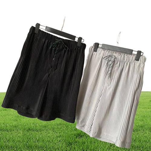 Pleated HOMME PLISSE Shorts Men Women Drawstring Beach Men039s