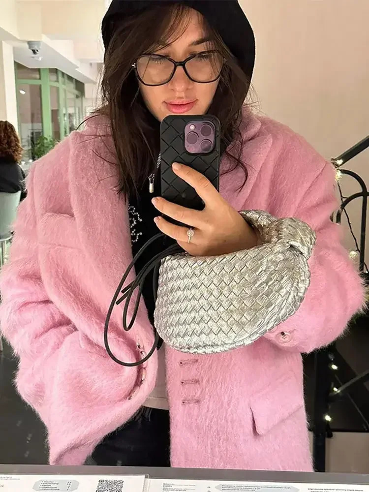 Fashion Lapel Woolen Plush Pink Coats For Women Long Sleeves Single Breasted Jackets Autumn Winter Elegant Female Overcoat 240108