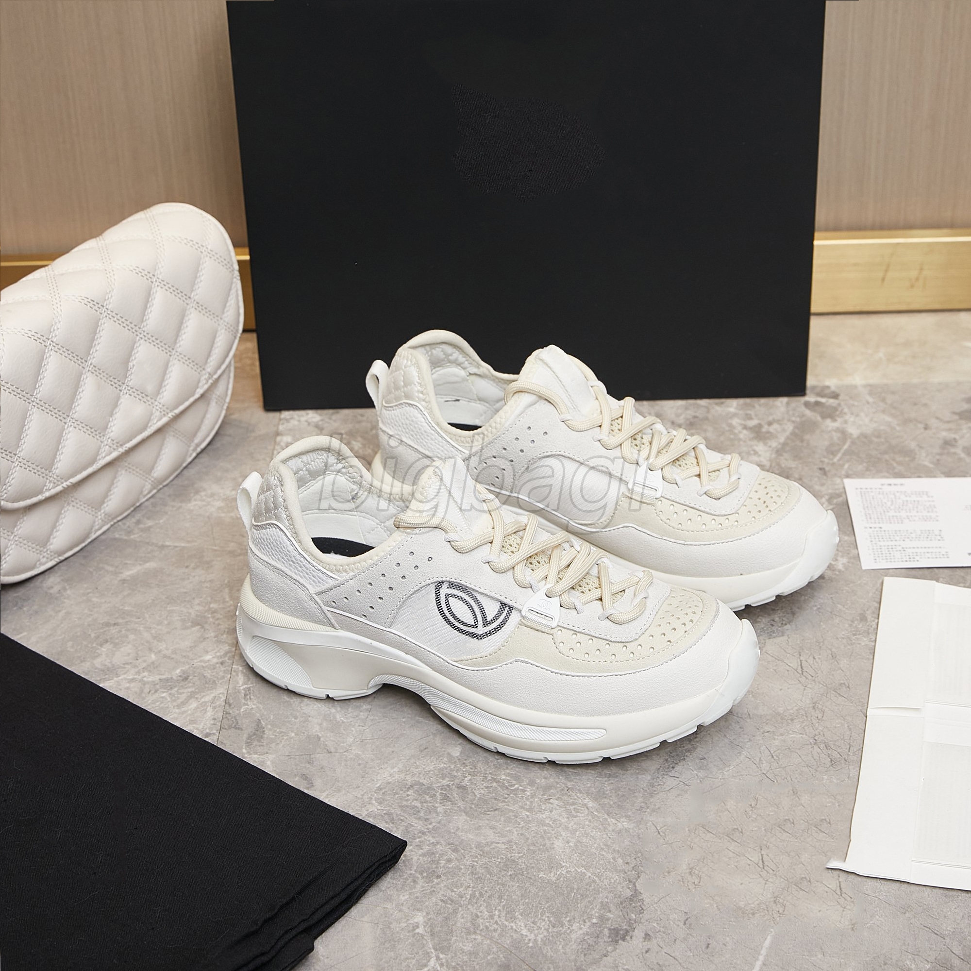 Designer Sneakers Women Trainers Suede Calfskin Shoe Reflective Shoes Vintage Mesh Cotton Leather Nylon Rubber Sneaker Luxury Trainer