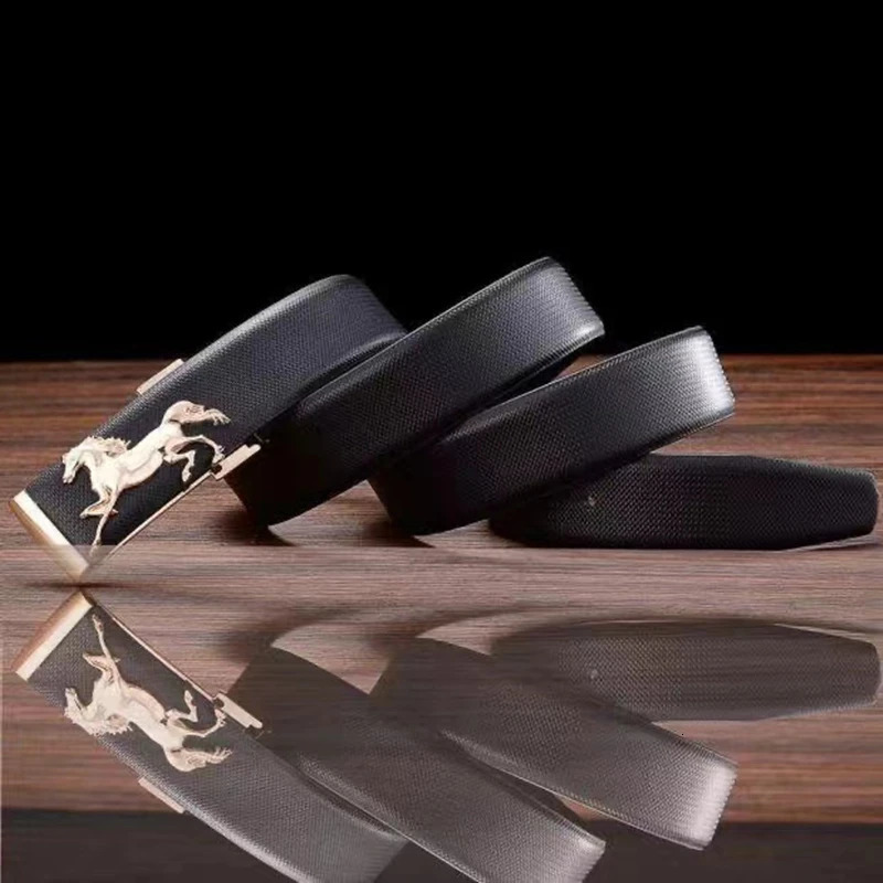 Men's Genuine Leather Belts Galloping Horse Plate Buckle Trouser Straps Versatile Upscale Gift Male Business Fashion Pants Belt 240109