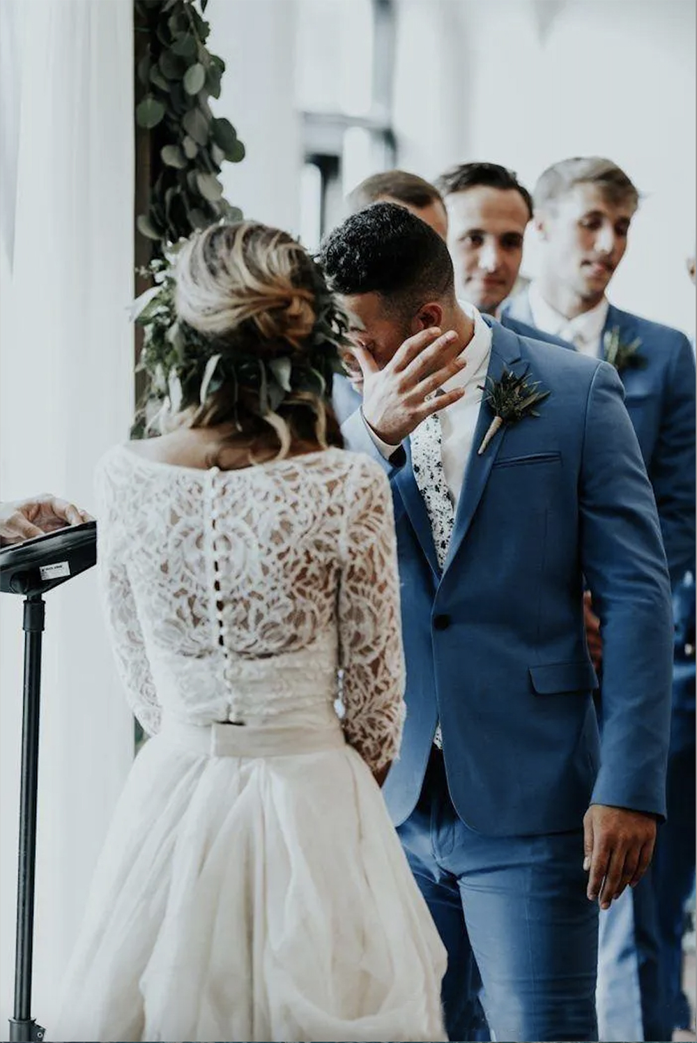 Beautiful Long Sleeve A-Line Two Pieces Beach Country Wedding Gowns Chiffon Ruffles Lace Top Boho Custom Made Bohemian Bridal Gown 0431