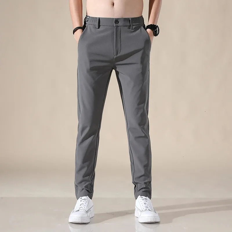 2023 Spring and Autumn Men's Golf Pants High Quality Elasticity Fashion Casual Breathable Trousers 240109