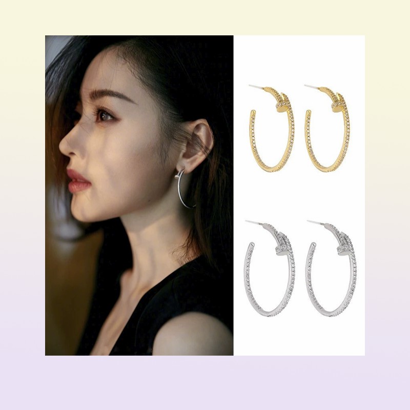 Hiphop Women Earrings Hyperbole Crystal Nail Hoop Earrings for Women Rhinestone Rivet Earrings Femme Brincos Fashion Show Jewelry