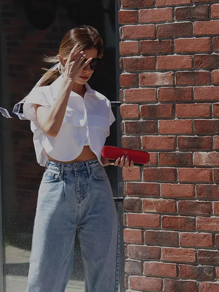 Casual Double Pocket Denim Vest Loose Turn Down Collar Singlebreasted Short Vests Female 2023 Autumn Y2K Sleeveless Streetwear 240109