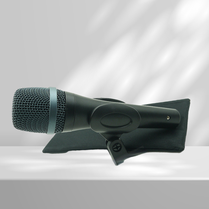 2pcsLots Grade A Quality Professional Wired Microphone E935 SuperCardioid 935 Dynamic Mic For Live Vocals Karaoke Performance
