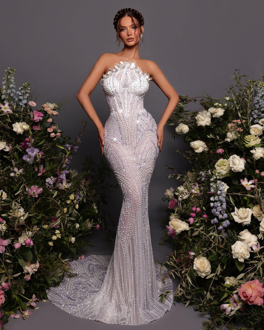 Exquisite Mermaid Wedding Dresses Sequined Pearl Beaded With Cape Bridal Gowns Strapless Bride Dress Sweep Train Robe