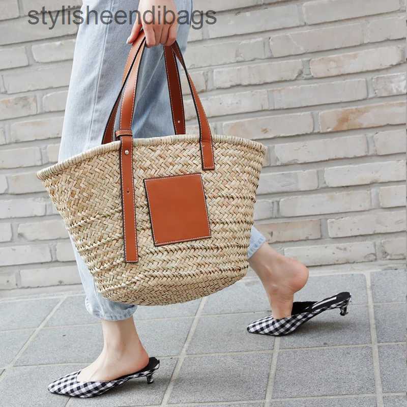 Shoulder Bags Casual Rattan Large Capacity Tote Designer Wicker Woven Women Handbags Summer Beach Bali Str Bag Lady Travel Big Basket Purse stylisheendibags