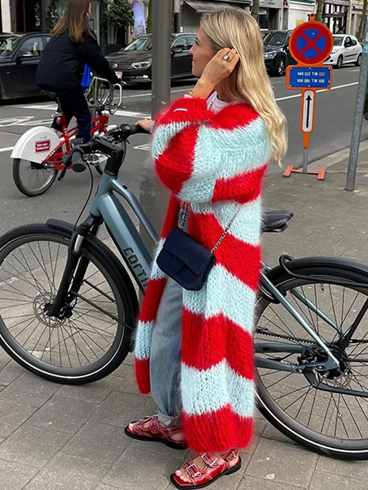 Fashion Stripe Long Cardigan Sweater Women Lantern Long Sleeve Loose Oversize Knitted Coats Autumn Lady Chic Streetwear 240110