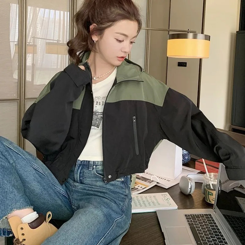 Deeptown Crop Windbreaker Jacket Women Kpop Y2k Streetwear Korean Reviews Many Clothes Hooded Zipup Short Jackets Autumn Winter 240110