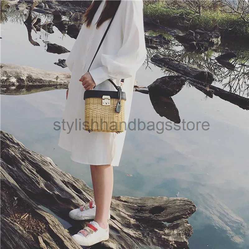 Shoulder Bags Ladies Leather Strap Single-shoulder Crossbody Bag Handmade Fashion Natural Woven Round Rattan Handbagsstylishhandbagsstore