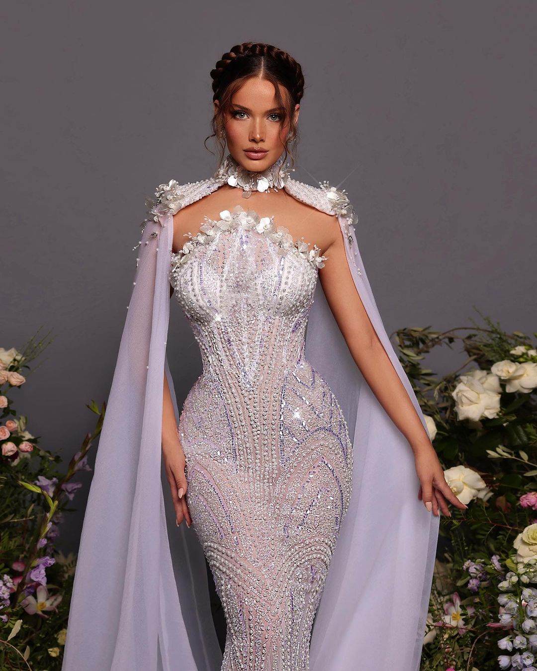 Exquisite Mermaid Wedding Dresses Sequined Pearl Beaded With Cape Bridal Gowns Strapless Bride Dress Sweep Train Robe