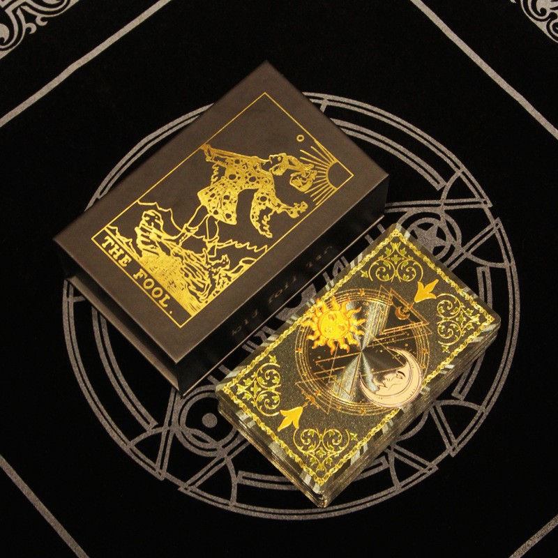 Wholesale PVC Waterproof Gold Foil Tarot & Guide Book Tabletop Oracle Cards Party Games With Guidebook AAA8