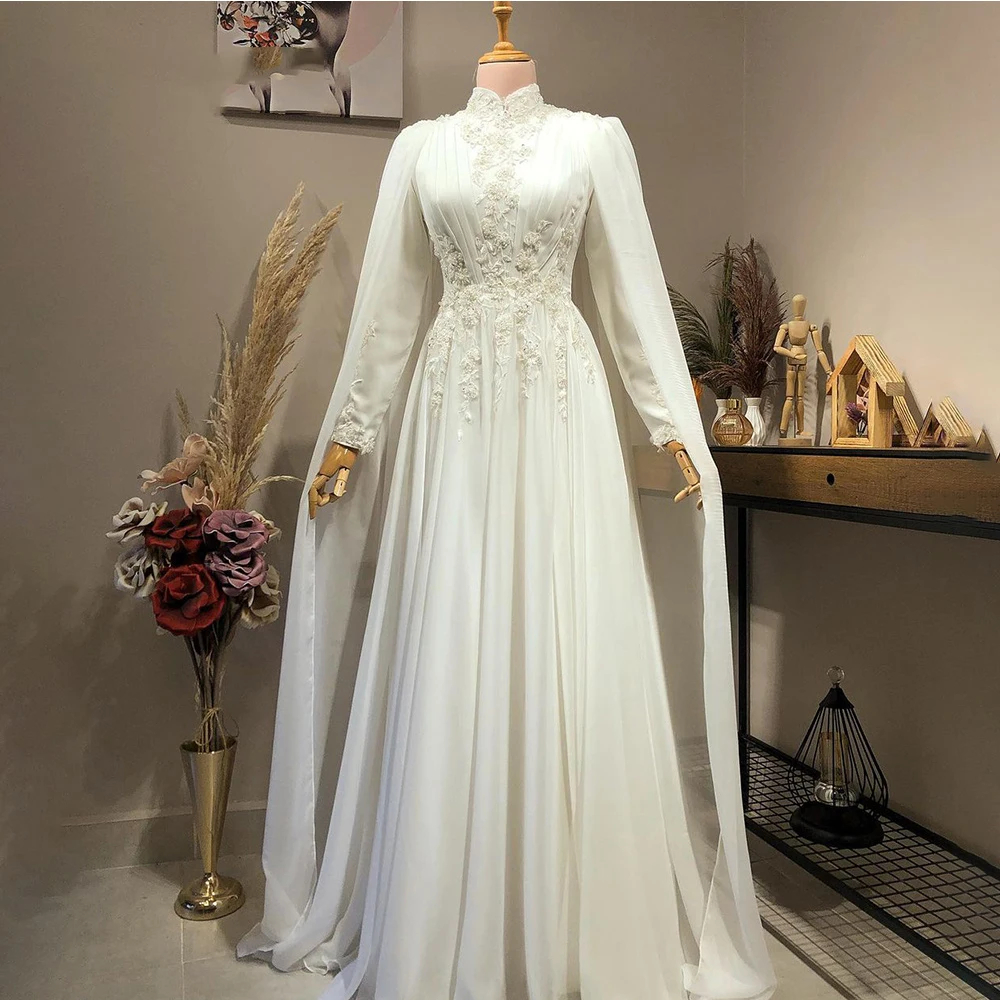 Dubai White Arabic Elegant A E Evening Dresses With Cape High Neck Long Sleeves Muslim Formal Ocn Gown Lace Appliques Or Length Customized Ppliques Lz