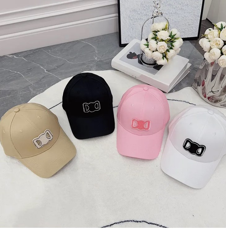 Fashion Ball Caps Designer Summer Cap Colourful Hats for Everyone Simple Fashionable Style 4 Color