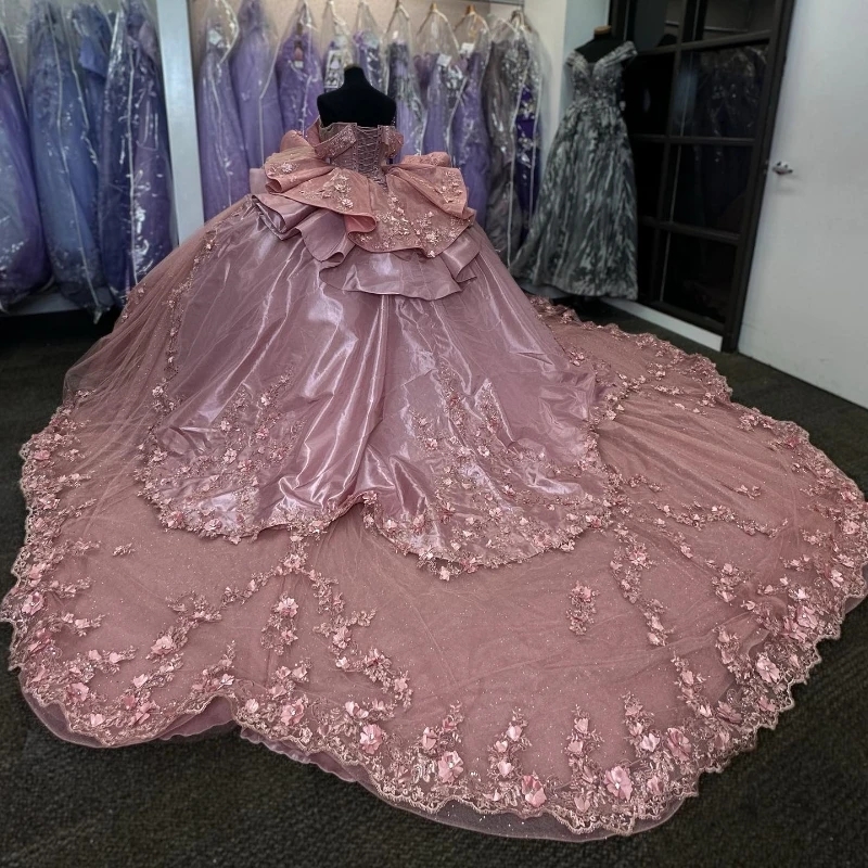 Pink Sweetheart Ball Gown Quinceanera Dresses 2024 Lace Appliques Flower Beads Ruffles Sweet 16 Dress Vestidos De XV 15 Anos 0431