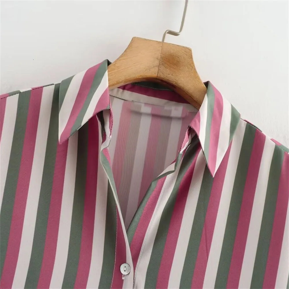 Zach Ailsa Early Spring Womens Fashion Casual Loose Versatile Striped Satin Texture Long sleeved Shirt 240111