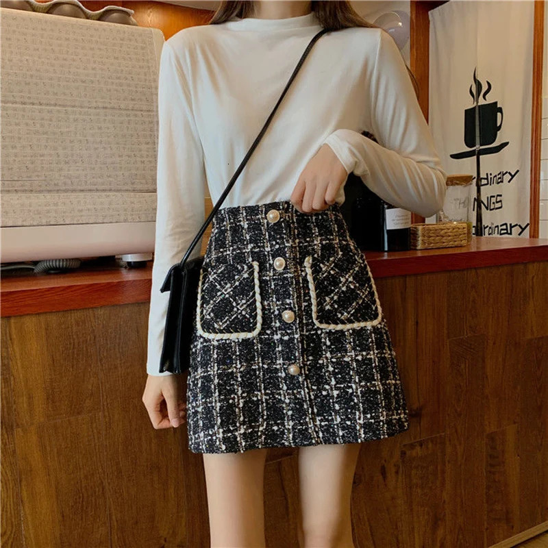Rimocy Fall Winter Plaid Wool Skirt Women Pearl Button Woolen Tweed Mini Ladies Thicken High Waist Short Skirts Woman 240110