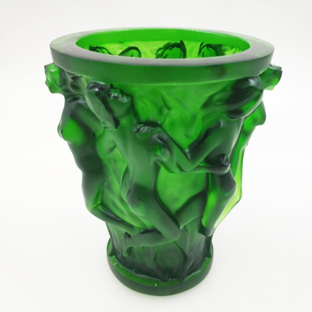 Wholesale Crystal Vases White 3D Scupture Girl Glass Bakhoor Incense Burner Crafts For Home Decoration Or Office Eastern Arab Handmade Gift