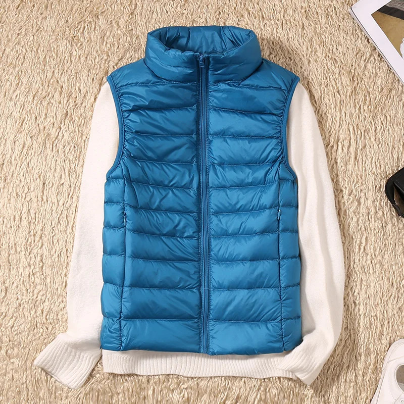 Women Sleeveles's Ultra Light Down Vests Slim Jacket Girl Gilet Plus Lightweight Windproof Warm Waistcoat Portable 240111