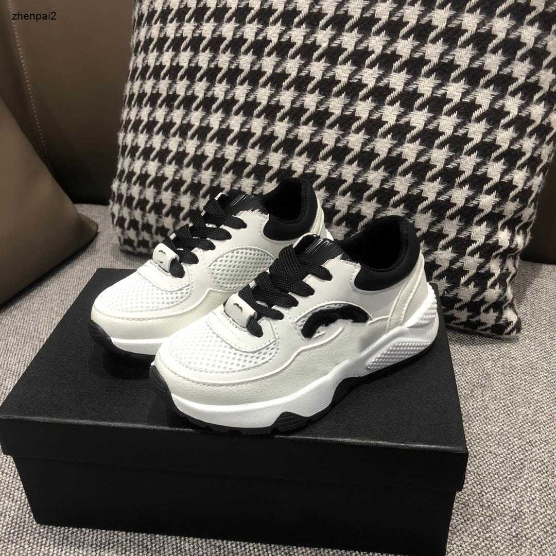 Luxury kids shoes Stereoscopic logo baby Sneakers Size 26-35 Including boxes Black and white color scheme girls boys shoe Jan10
