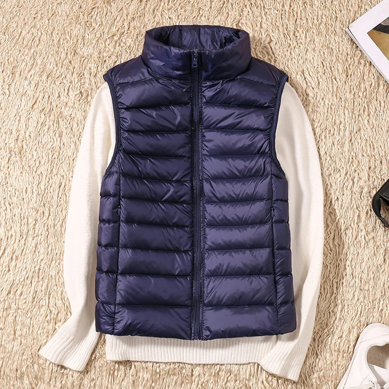 Women Sleeveles's Ultra Light Down Vests Slim Jacket Girl Gilet Plus Lightweight Windproof Warm Waistcoat Portable 240111