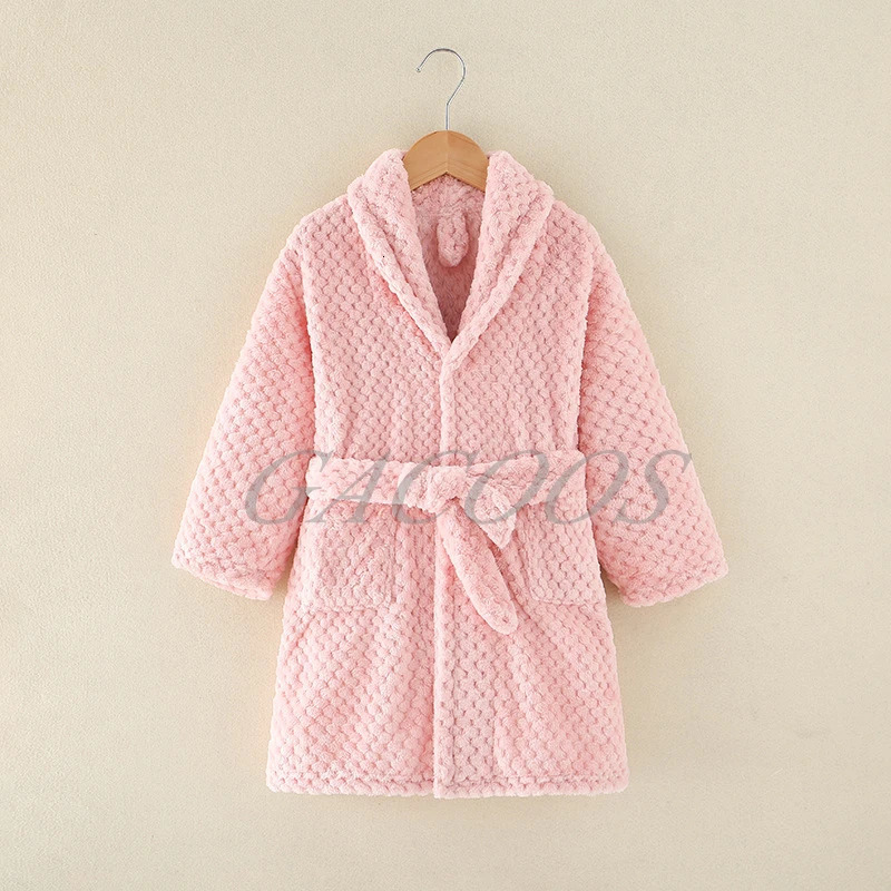 Long Sleeve Children's Bathrobe Sleepwear Kids Robes Lovely Boys Bath Towel Autumn Winter Girls Bathrobes Home Clothes 4-14Years 240111