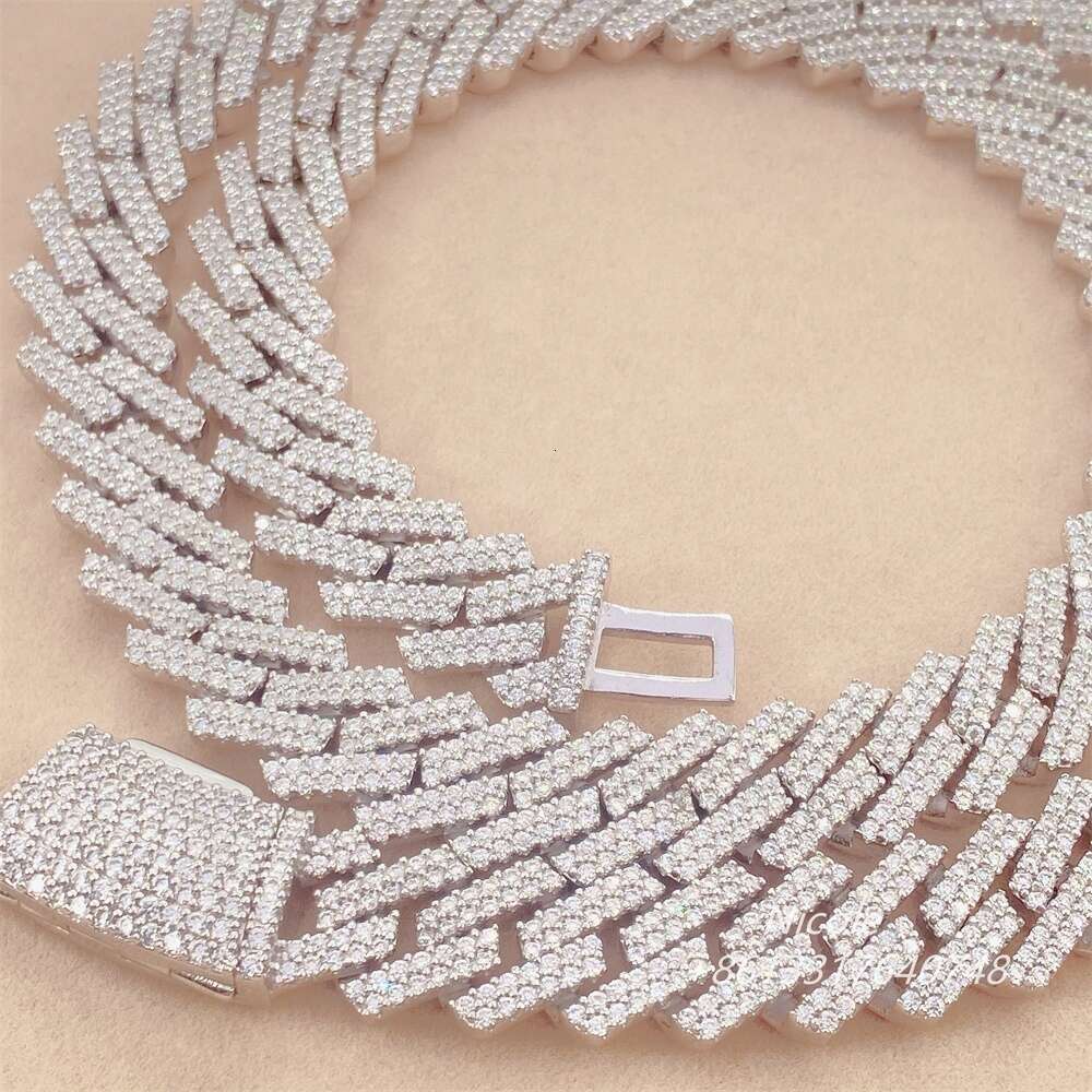 Iced Out Diamond Cuban Link Necklace Hip Hop Jewelry Silver 13mm Moissanite Chain