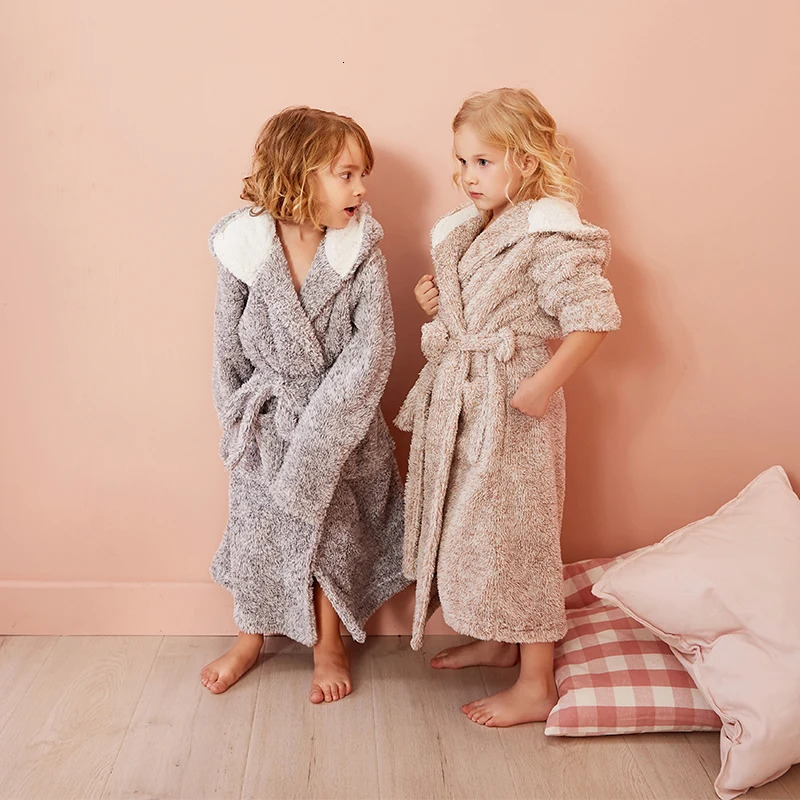 Kids Bathrobe Solid Color Cartoon Hoodies Girls Sleepwear Bath Towels Kids Soft Bathrobe Pajamas 4-13 Years Children's Clothing 240111