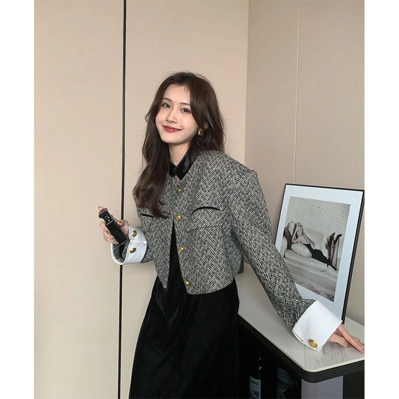 Vintage Tweed Jacket Women Elegant Patchwork Cropped Blazer Korean Single Breasted Short Coat Office Lady All Match Outerwear 240112