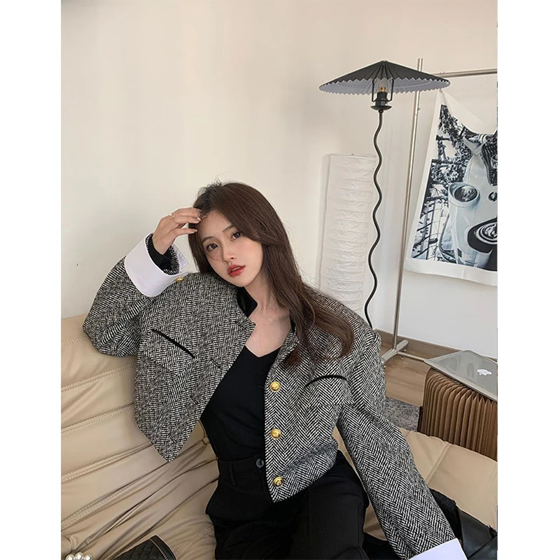 Vintage Tweed Jacket Women Elegant Patchwork Cropped Blazer Korean Single Breasted Short Coat Office Lady All Match Outerwear 240112