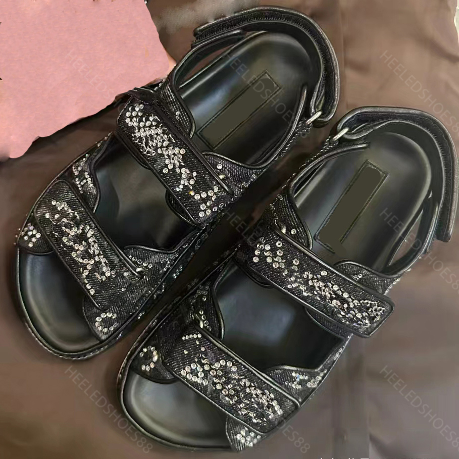 Platforms sandals designer shoes Classics Chain link rhinestone Pearl Round buckle Casual shoe Hook Loop Back Strap flat heel Large size Beach sandal 35-43 with box