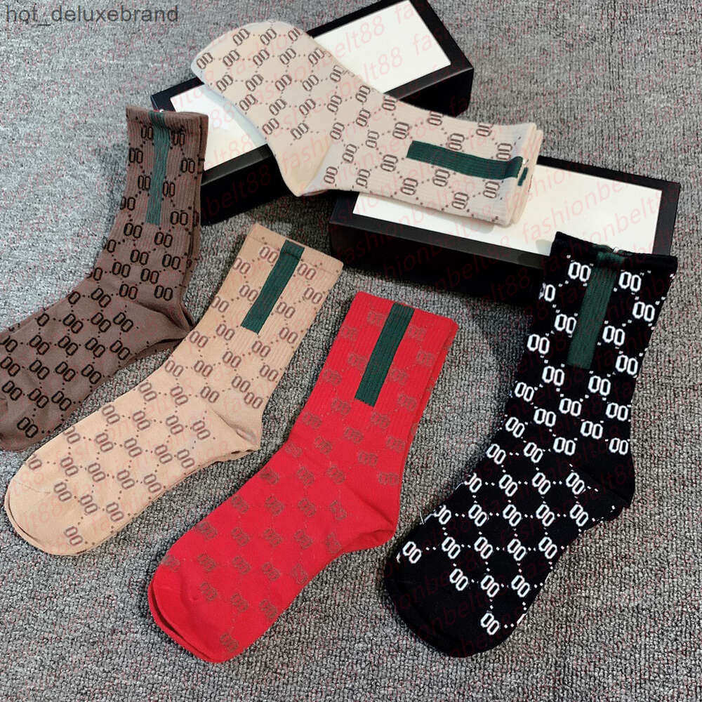 designer mens womens socks five pair luxe sports winter mesh letter printed sock embroidery cotton man woman with boxggоgucciаyrgu