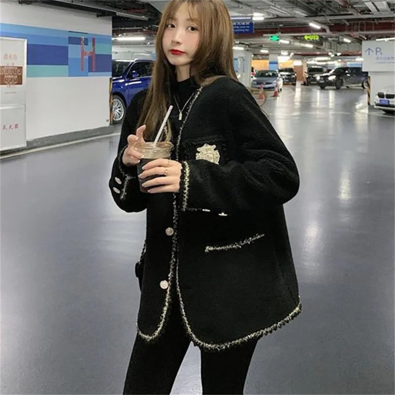 Temperament Vneck Single Breasted Big Pocket Tweed Coats For Women Winter Plus Velvet Size 5xl Jacket Elegant Casual Tops 240112