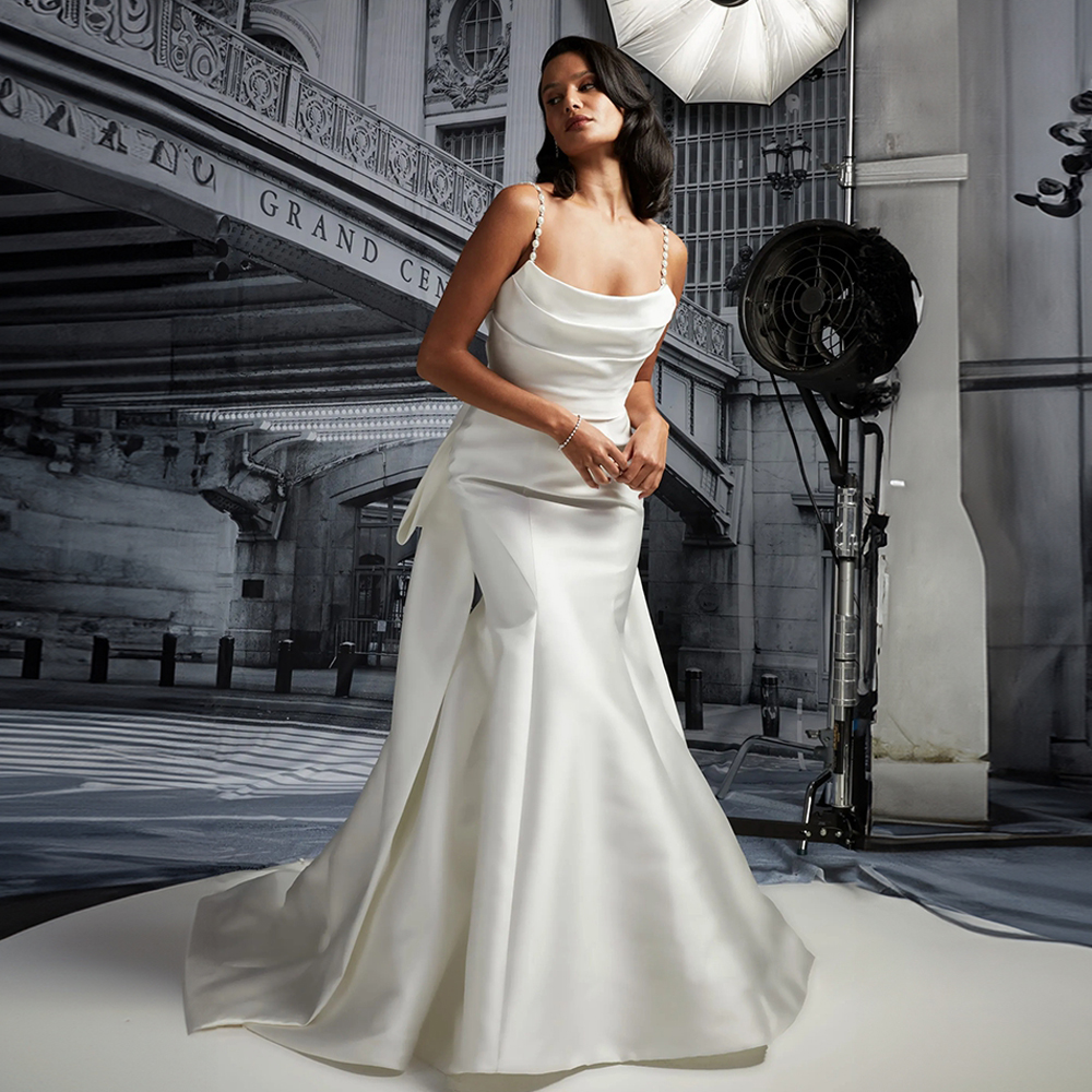 Backless Bow Bride Wedding Dresses Mermaid Spaghetti Strap Bridal Gown Beaded Pleat Garden Wedding Gowns