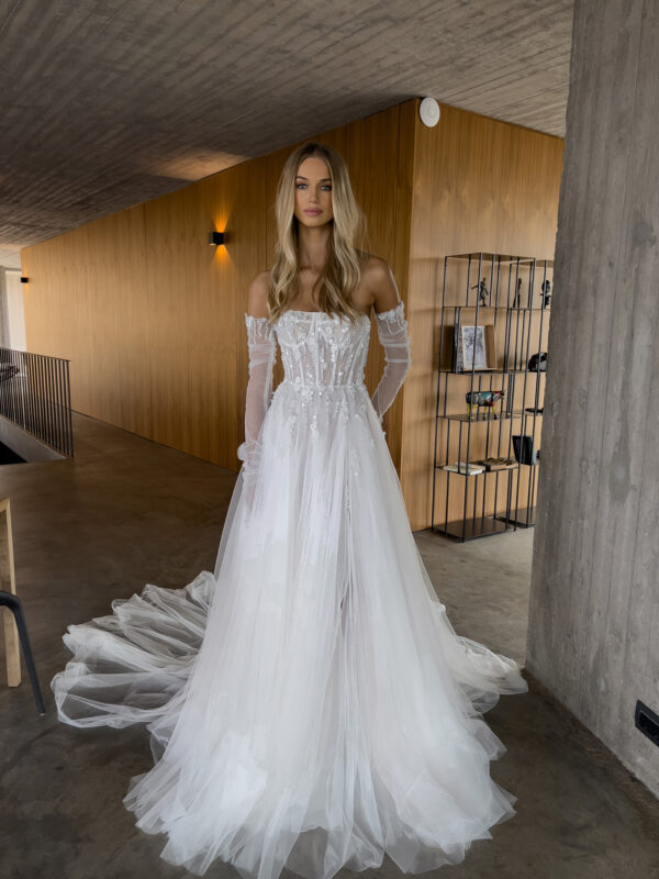 Line Boho A Dresses Bone Bodice Illusion Strapless Dress Sweep Train Appliques Tulle Designer Wedding Bridal Gowns ppliques