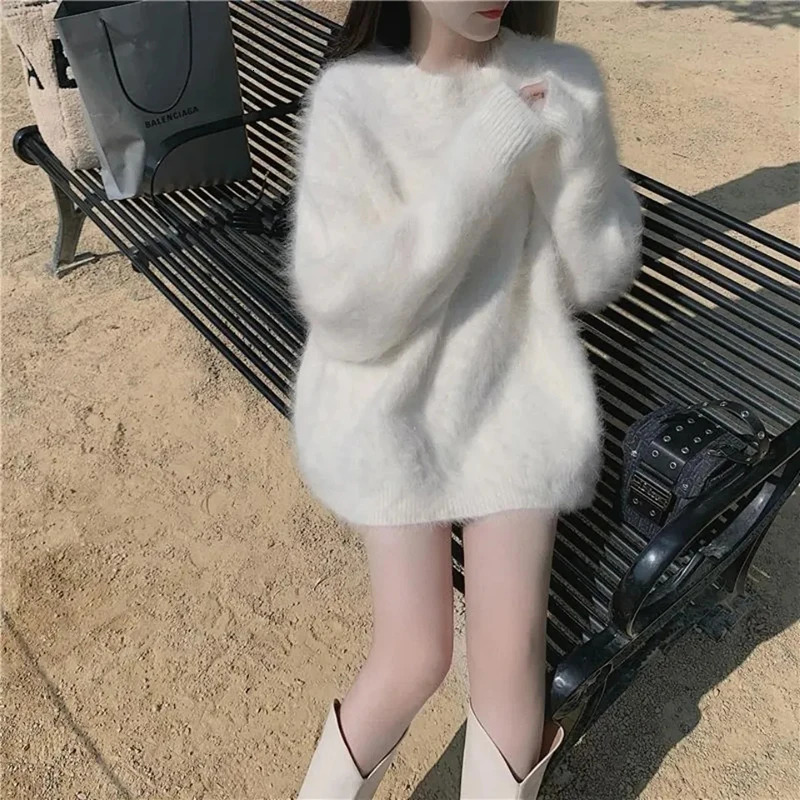Autumn Winter O-neck Mink Fleece Oversize Pullover Sweater Women Solid Color Thick Warm Midi Sweater Simple Loose White Sweater 240112