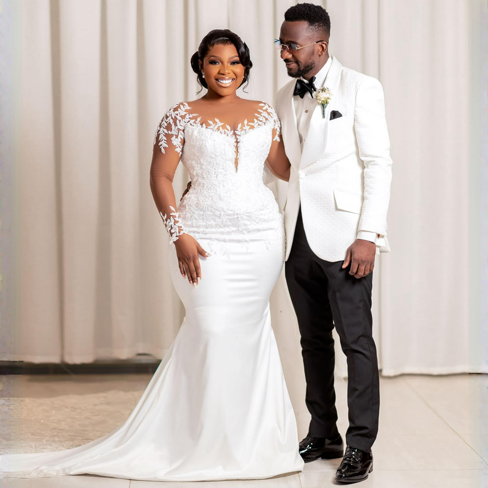 Mermaid Wedding Dress Bride Plus Size Sheer Neck Long Sleeves Lace Illusion Bridal Gowns for African Marriage Black Women Nigeria Girl CDW195