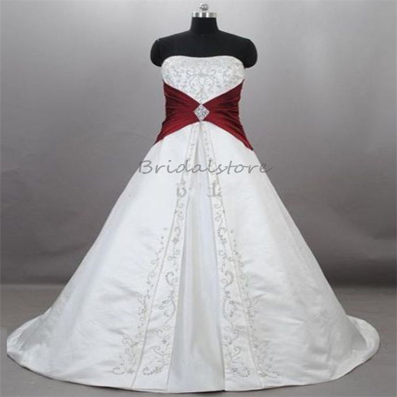 Retro Burgundy With White Wedding Dress Gothic Sexy Strapless Satin Embroidery Wedding Gowns Elegant Corset Lace Up Castle Fancy Bridal Dress Victoria