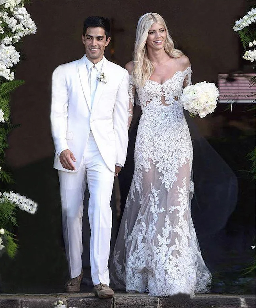 Modese Full Lace Mermaid Dresses Off Shoulder Long Sleeve Tulle Sweep Train Applique Beads Bridal Gowns Wedding Dress vestidos 0509