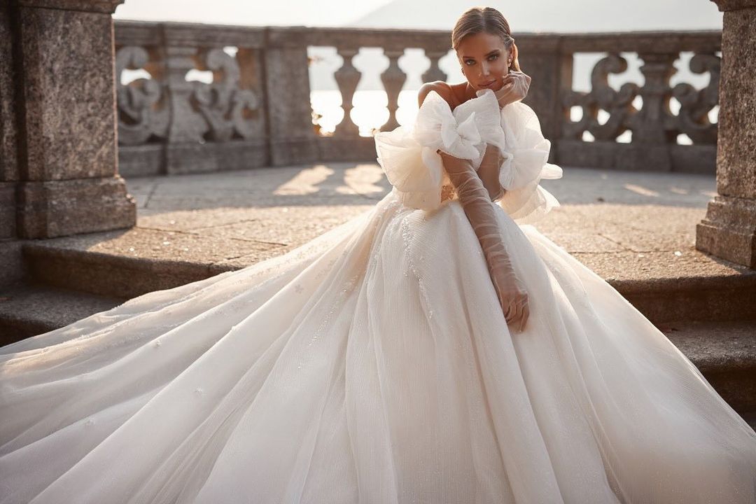 Elegant Off The Shoulder A Line Wedding Dress Arabic Puffy Tulle Lace Bridal Gowns Floor Length Robe De Soiree