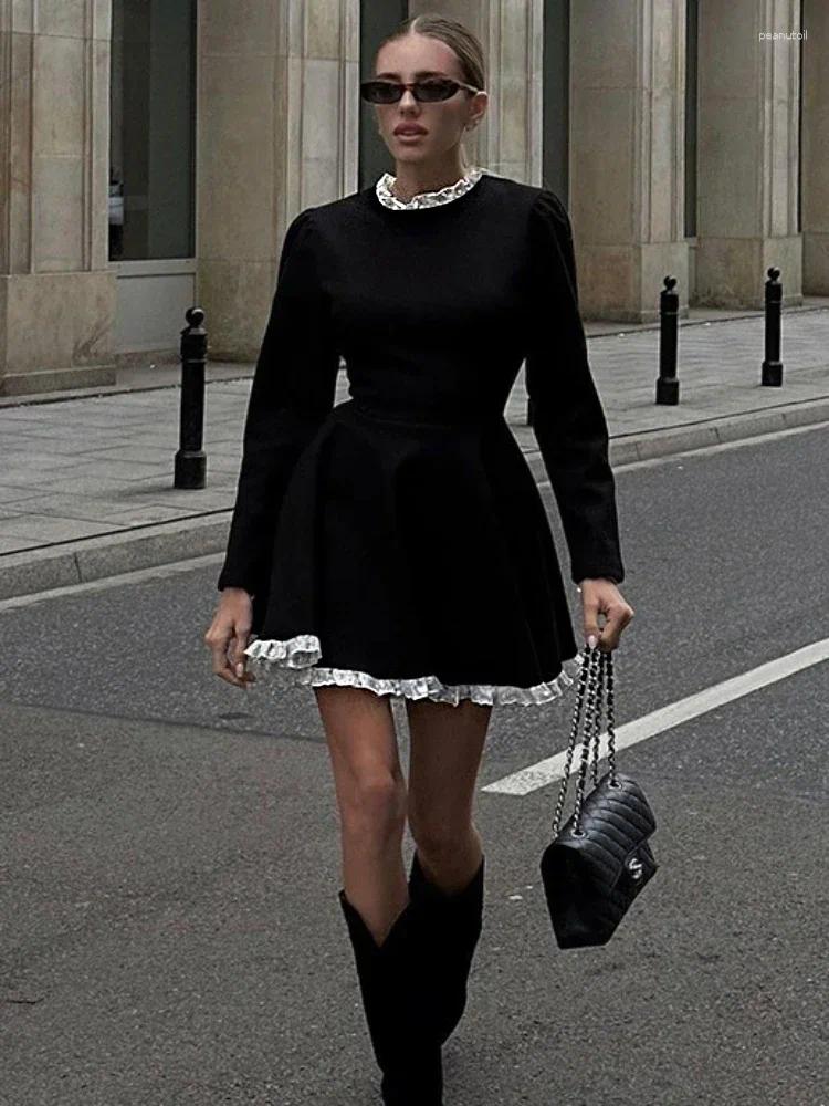 Designer 2024 Women's Autumn New Lace Dress for Women Slim Fit High Waist Slim Look Long Sleeve Knitted Short Skirt
