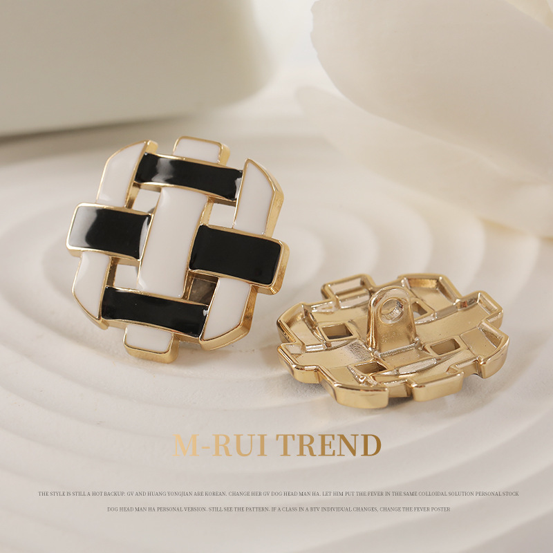 OC-JACKIE D0001 Women's Fashion Decorative Buckle Diamond Inlaid Metal Buttons DIY Buttons Hand Sewn Thread Woolen Coat Decoration Camellia