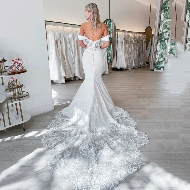 Sexy White Satin Mermaid Wedding Dresses With Lace Appliques Long Train Bohemian Beach Bridal Gowns Sweetheart Neckline Off The Shoulder Sleeveless Su