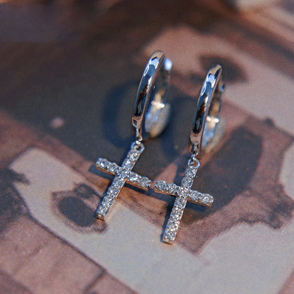 2024 Ins Top Sell Dangle Earrings Hip Hop Fashion Jewelry 925 Sterling Silver Gold Fill Pave 5A Cubic Zircon Party Handmade Women Wedding Cross Earrin