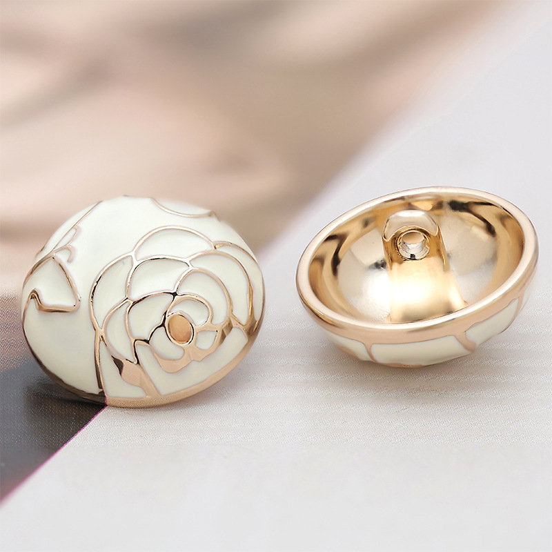 OC-JACKIE D0001 Women's Fashion Decorative Buckle Diamond Inlaid Metal Buttons DIY Buttons Hand Sewn Thread Woolen Coat Decoration Camellia
