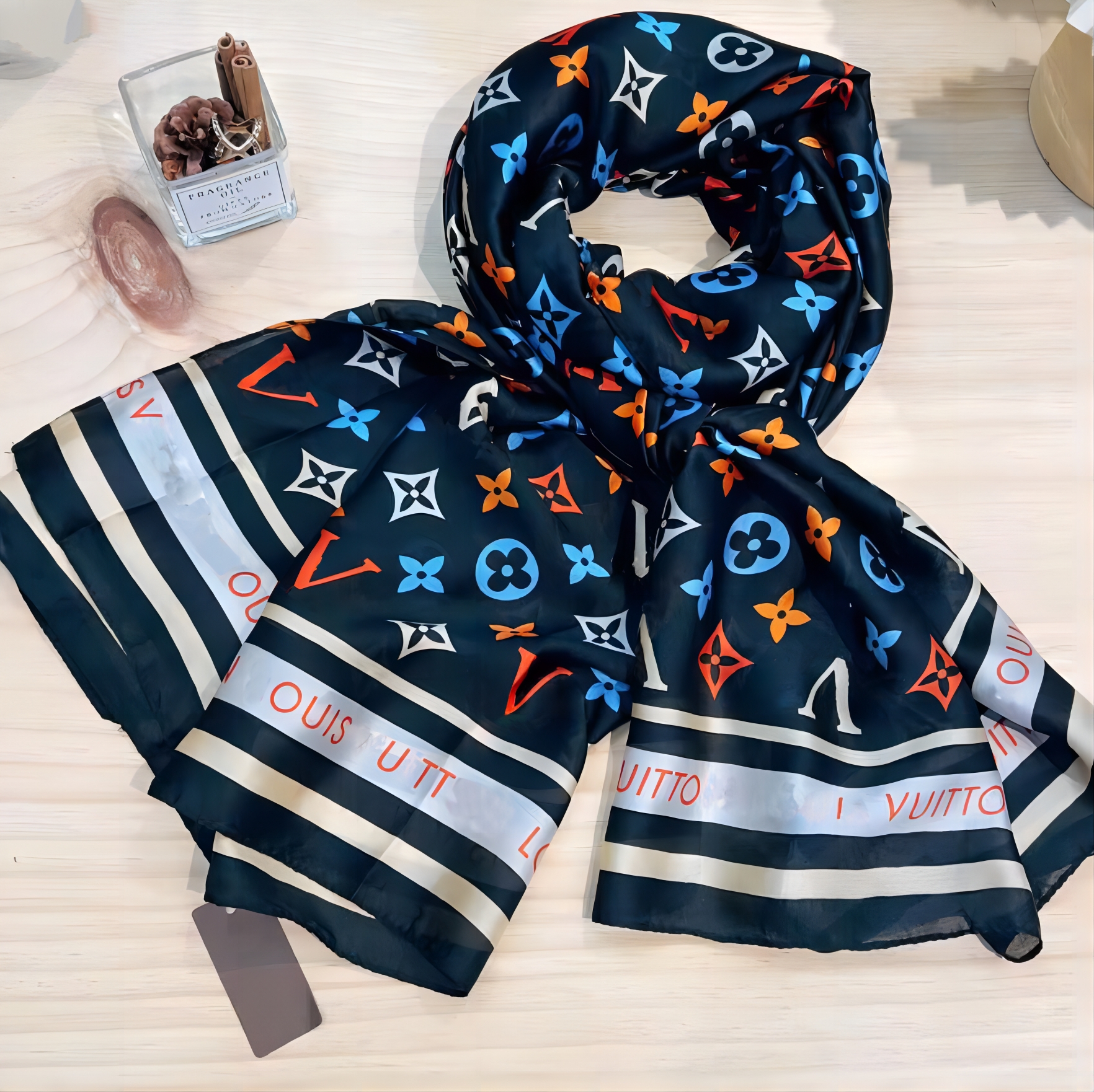 silk designers stole 180*90cm L women letter ring schal men bufanda Scarves head Classic highquality new 2024 Scarf Valentine's Day gift go wo