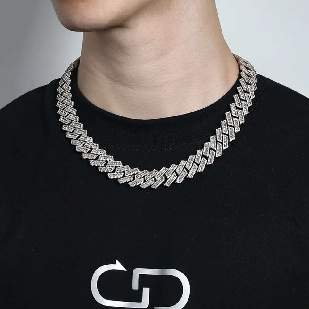 Luxury Hip Hop Jewelry Moissanite Cuban Necklace Ice Out 925 Silver Baguette 18/20/22 Inches Moissanite Cuban Link Chain