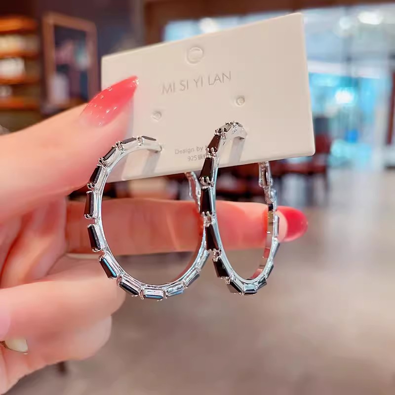 2024 Top Sell Large Clip Earrings Simple Fashion Jewelry 10K Gold Fill Black Zircon Party Women Wedding Earring For Lover Gift