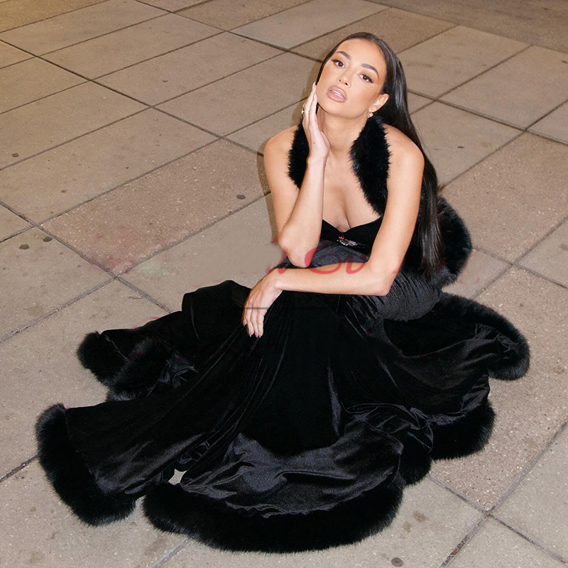 Modest Black Faux Fur Prom Halter Mermaid Evening Dresses With Crystal Sweep Train Night Tail Dress 326 6660306