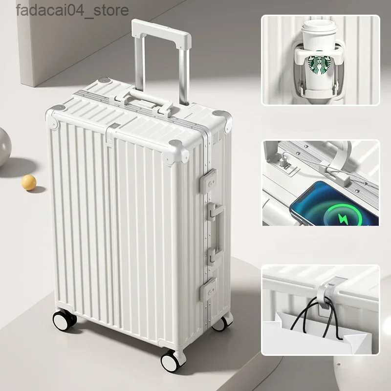 Suitcases Fashion Suitcase Luggage Multifunctional Travel Case 20 22 26 Inch New Password Trolley Box 24 Large Capacity Unisex Suitcases Q240115